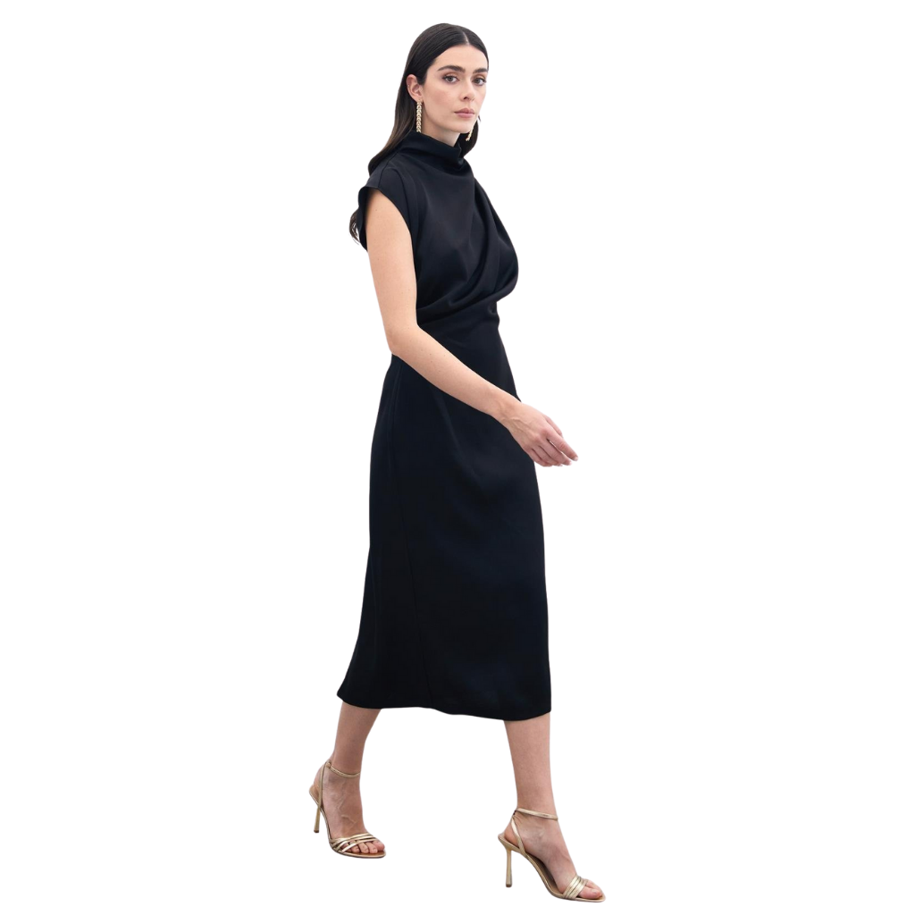 Blvck Düğme Detaylı Uzun Elbise